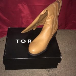 Torrid brown snow boots